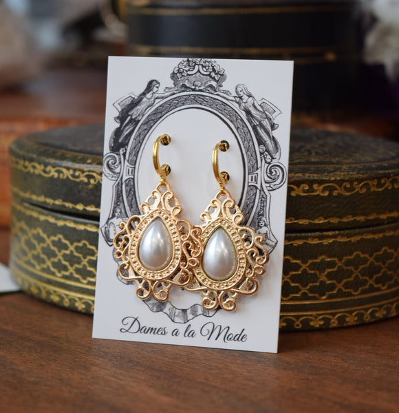 Renaissance Filigree Pearl Teardrops