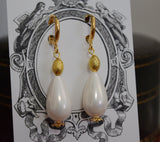 SALE! Renaissance Pearl and Gold Earrings - Titian Inspired